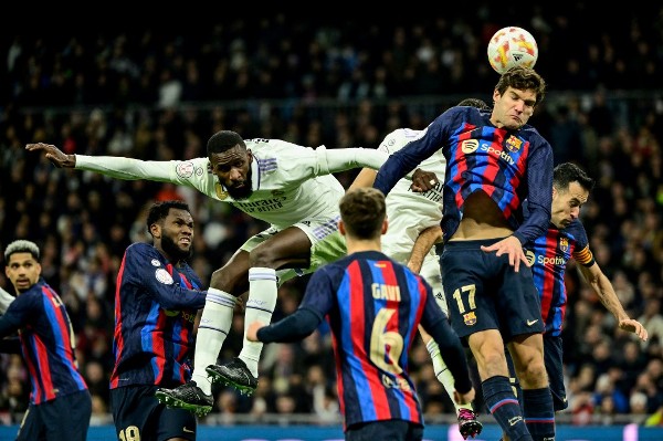 追求字母哥，勇士决定引热议，筹码公布！拉科布演都不演了