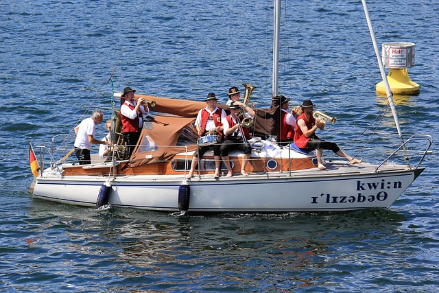 让车手更关 让车手更关