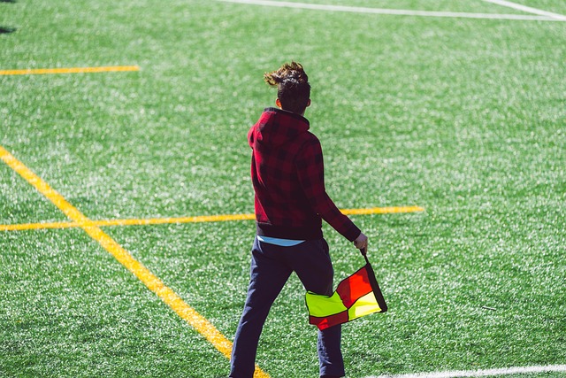 联赛或欧冠 联赛或欧冠